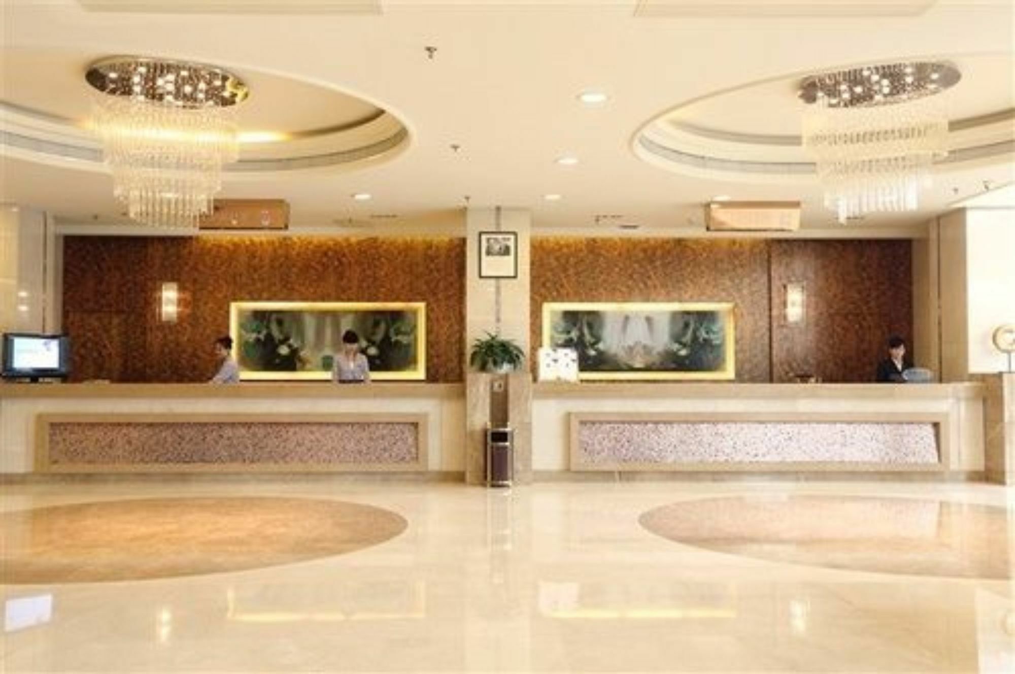 Qingdao Kuaitong International Hotel Buitenkant foto