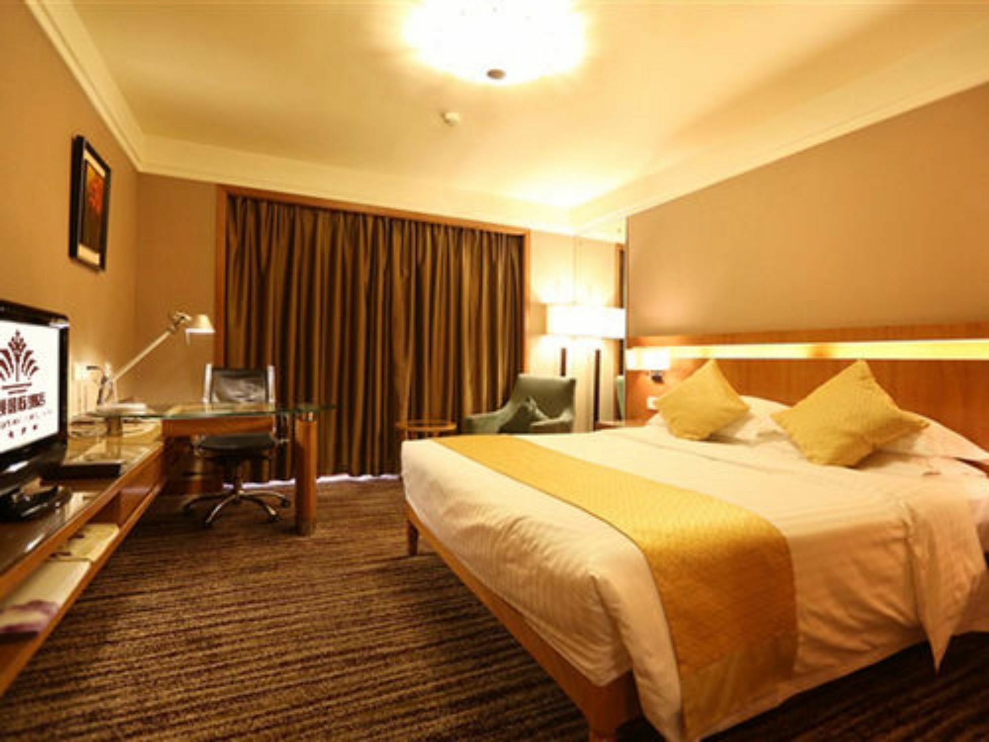 Qingdao Kuaitong International Hotel Buitenkant foto